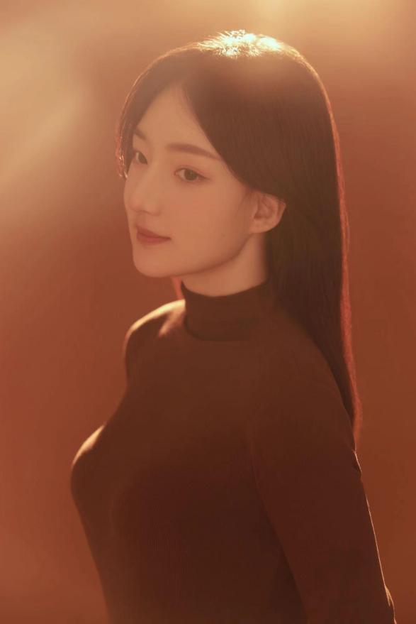 2138CC太阳集团教师——贺廷瑜