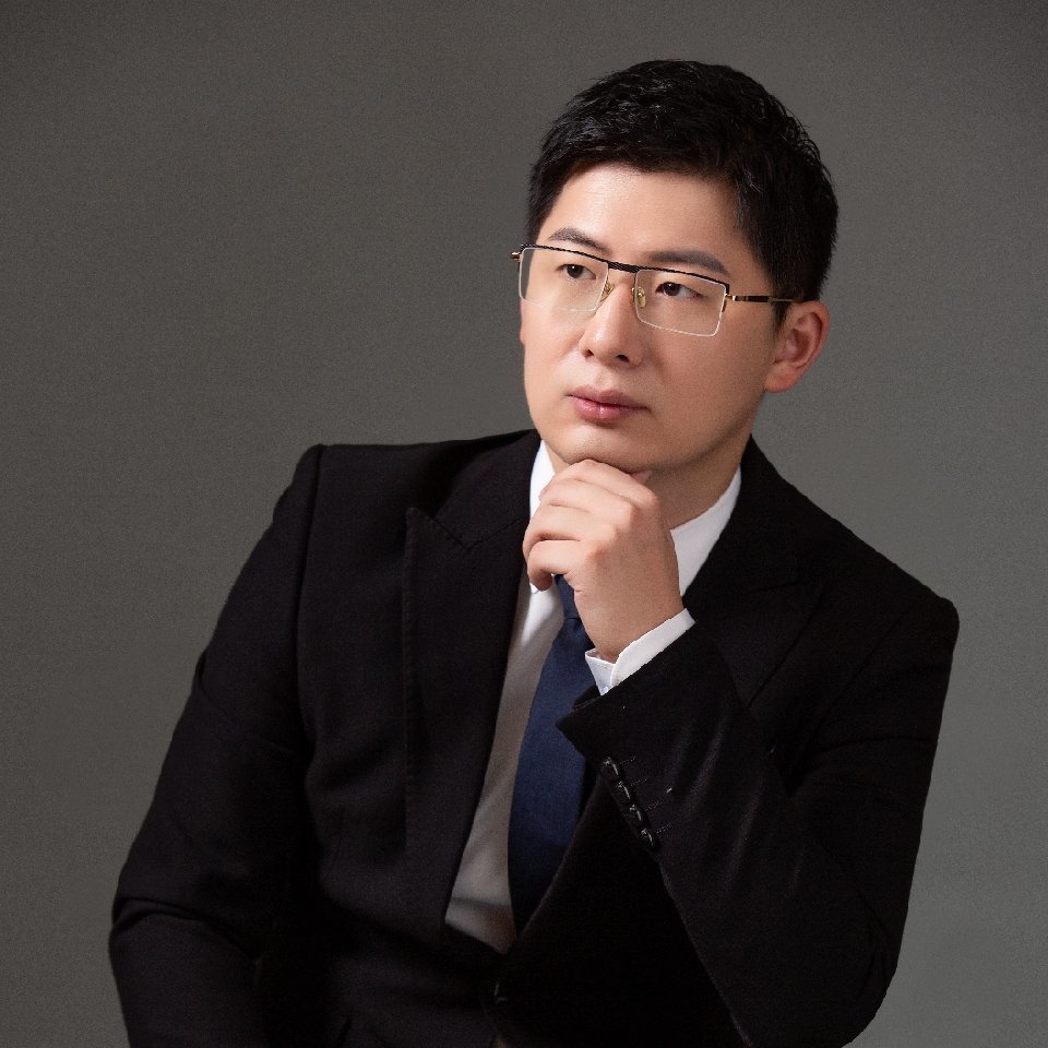 2138CC太阳集团教师——王绍聪