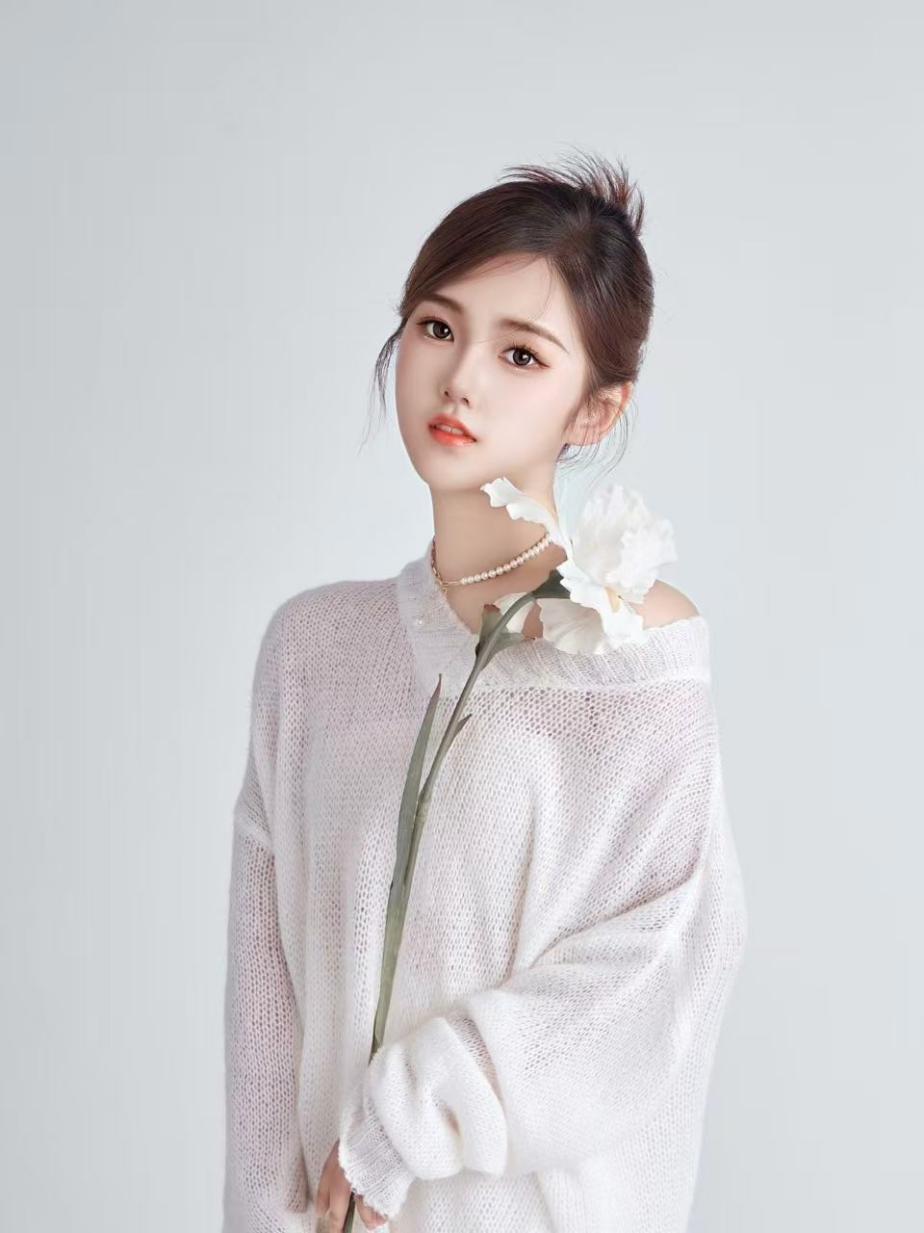 2138CC太阳集团教师——陈颖